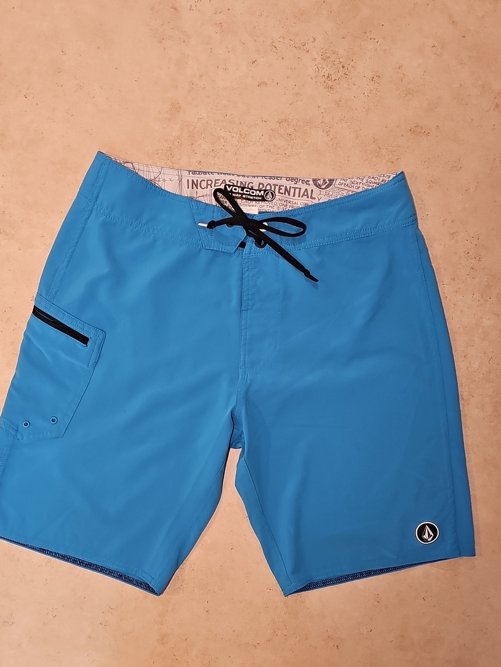 Volcom Men’s Aqua Blue Boardshorts with Black Drawstring